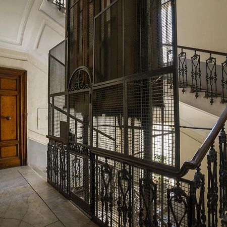 Appartement Lady Rose One à Naples Extérieur photo