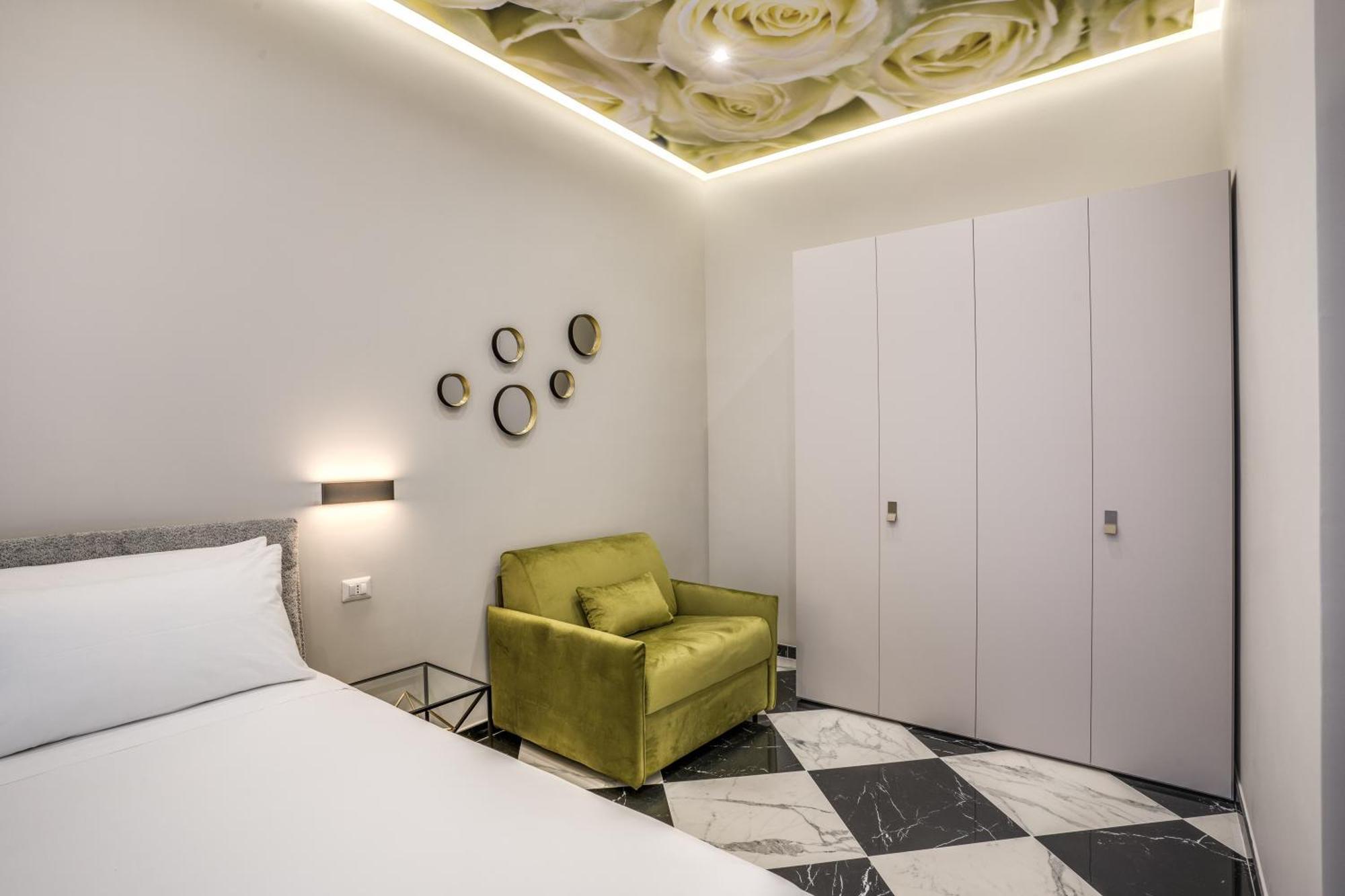 Appartement Lady Rose One à Naples Extérieur photo